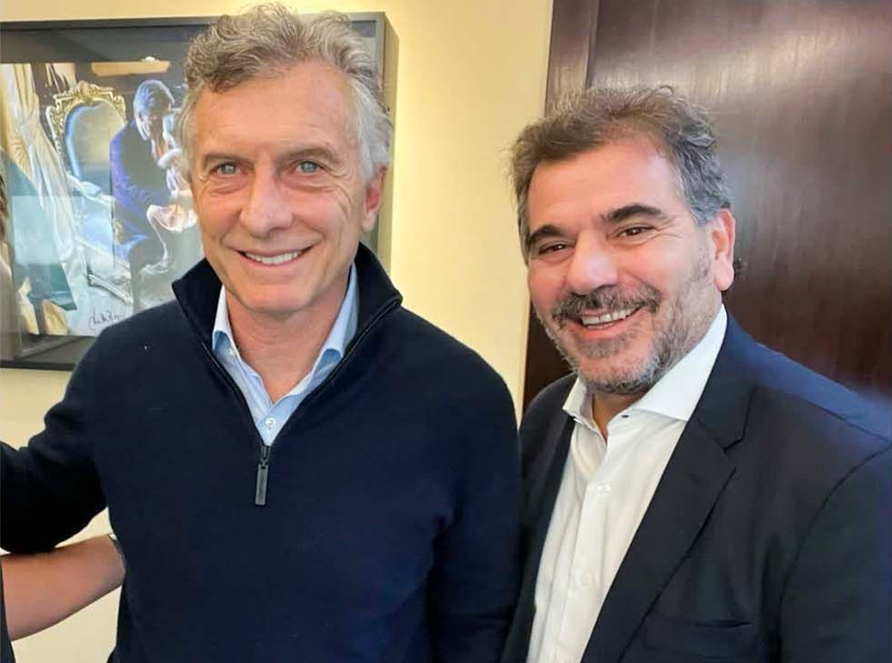 Ex presidente Mauricio Macri (Esq.) e Cristian Ritondo